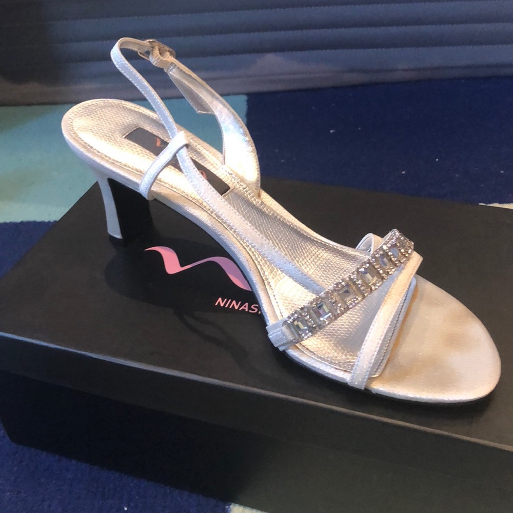 Nina Gerine Silver Glimmer Heels